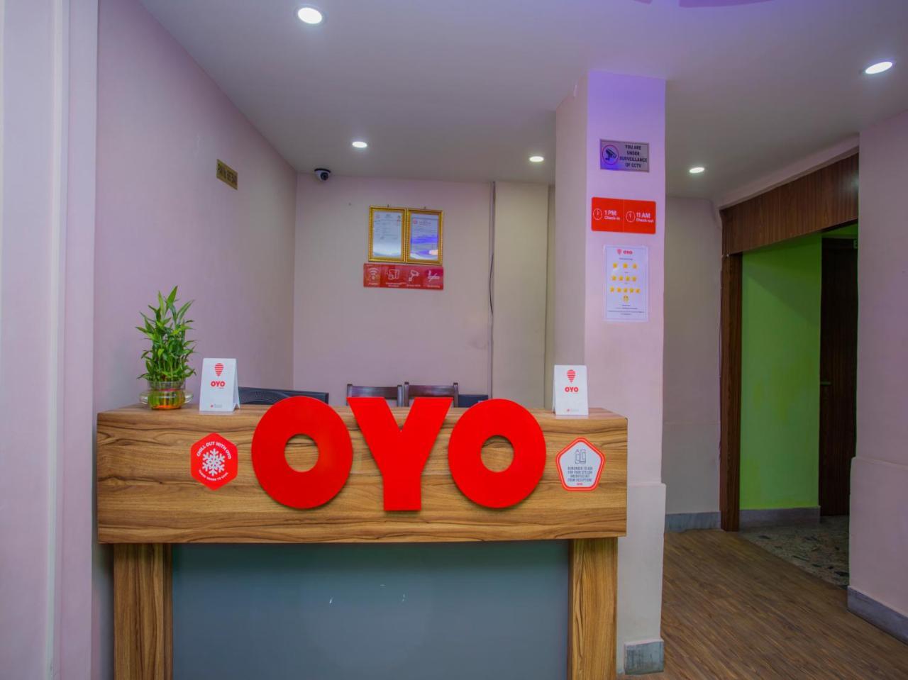 Oyo 146 Somewhere Hotel & Resturant Kathmandu Exteriör bild