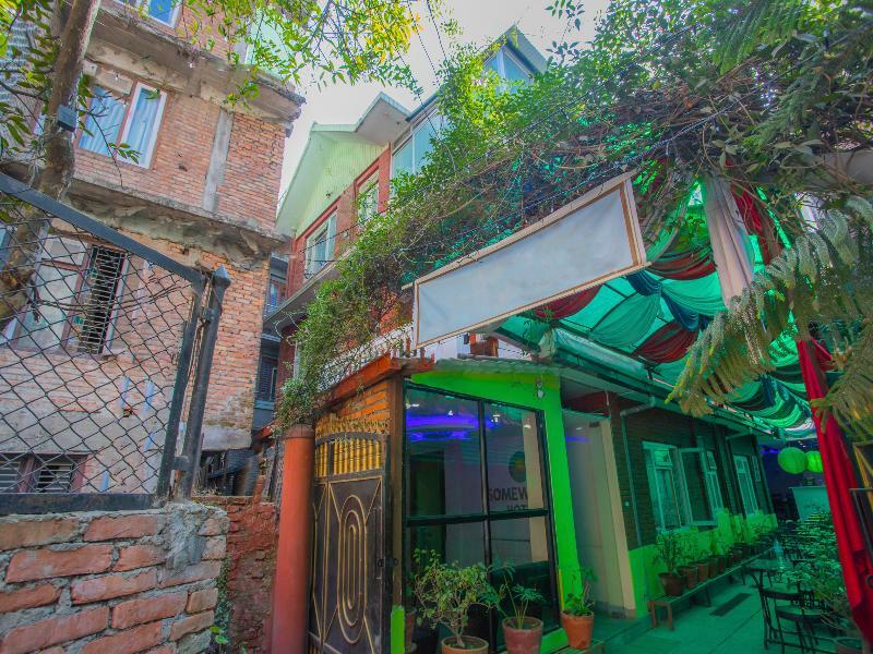 Oyo 146 Somewhere Hotel & Resturant Kathmandu Exteriör bild