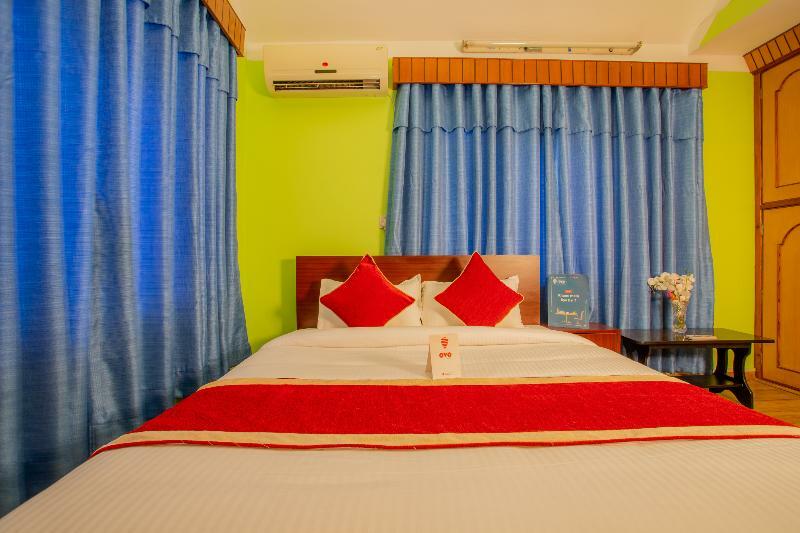 Oyo 146 Somewhere Hotel & Resturant Kathmandu Exteriör bild